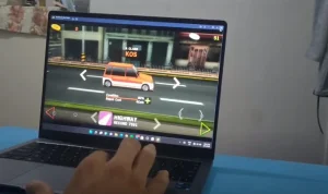Dr. Driving for PC Window, player playing the game.
